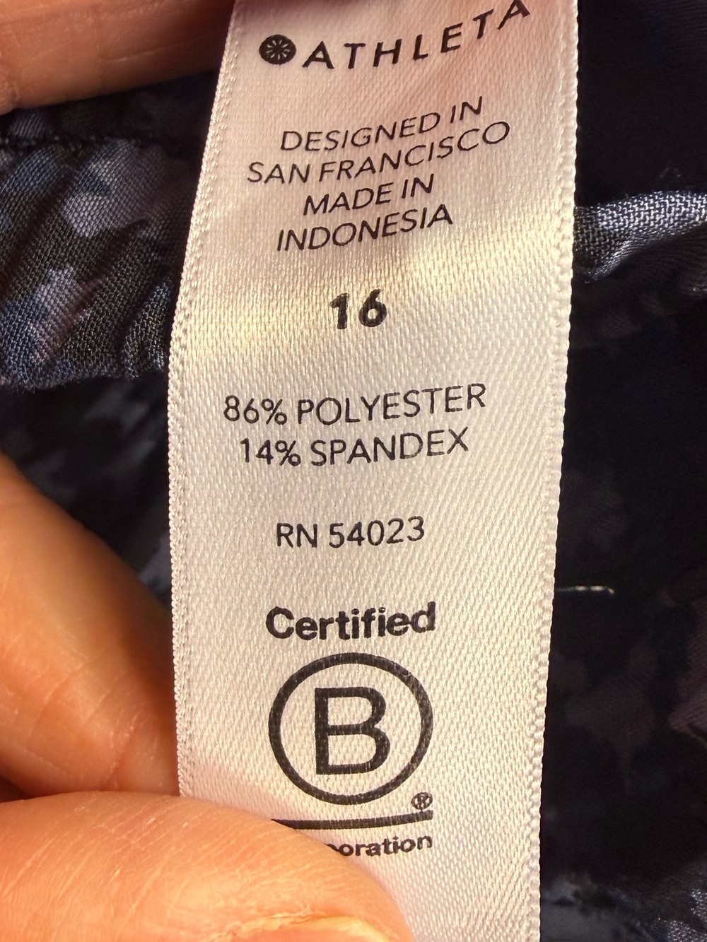 Athleta Avenue Printed Wide Leg Crop Pants Animal Print Black Blue Size 16 - Picture 10 of 14
